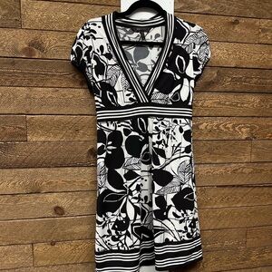 BCBGMAXAZRIA Black & White Floral Print Dress - Size S